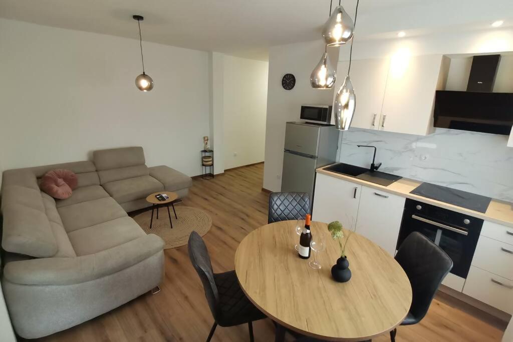 Apartment S Бибинє Екстер'єр фото