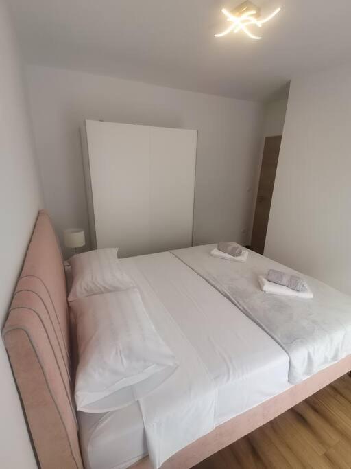 Apartment S Бибинє Екстер'єр фото