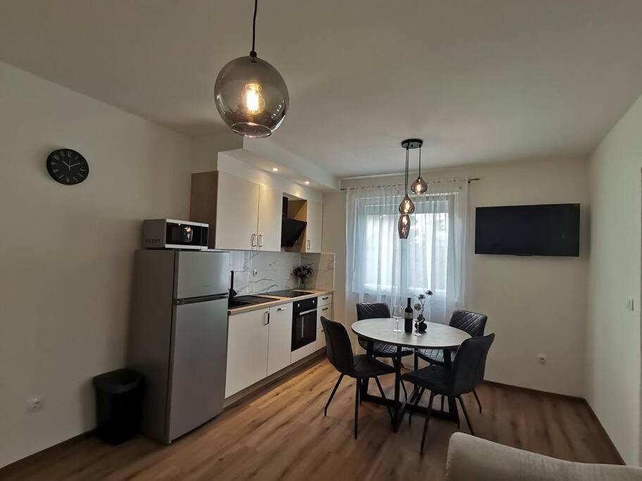 Apartment S Бибинє Екстер'єр фото